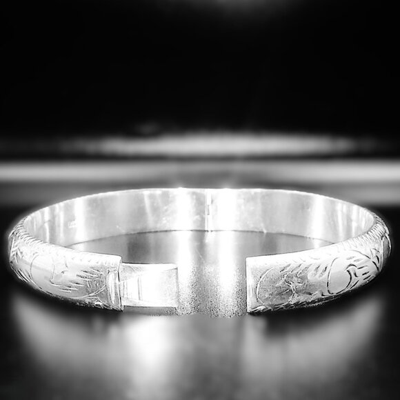 925 Sterling Silver Vintage Intricately Etched Hinged Bangle Bracelet - Picture 14 of 15